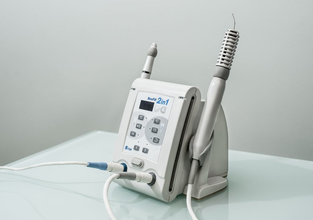 БиФилл аппарат 2в1 (Beefill device 2 IN 1) обтурационная система для вертикальной конденсации гуттаперчи и трехмерной обтурации БиФилл аппарат 2в1 (Beefill device 2 IN 1) обтурационная система для вертикальной конденсации гуттаперчи и трехмерной обтурации
