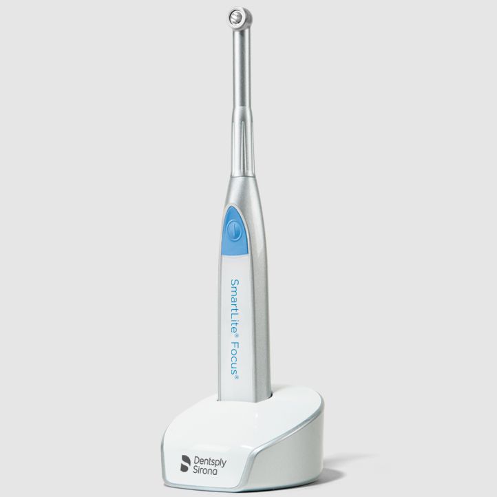Лампа полимеризационная Smart Lite Focus в наборе. Dentsply Лампа полимеризационная Smart Lite Focus в наборе. Dentsply