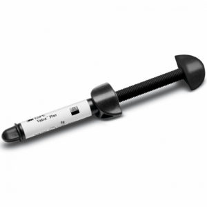 Valux Plus (Валюкс Плюс)  шприц 4 гр