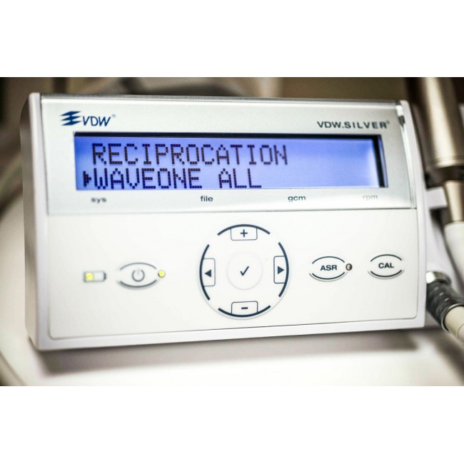 Мотор VDW SILVER RECIPROC + угловой наконечник SIRONA 6:1 + стартовый набор Мотор VDW SILVER RECIPROC + угловой наконечник SIRONA 6:1 + стартовый набор — изображение 3